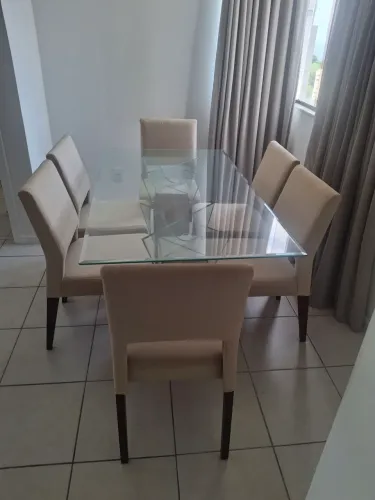 Mesa Vidro e 6 Cadeiras