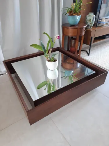 Mesa de centro com espelho 1,40