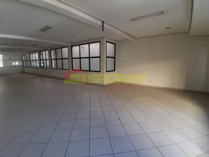 Sala Comercial com 200m² Por R$ 6.500,00