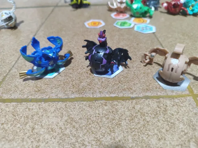 Trio bakugan 