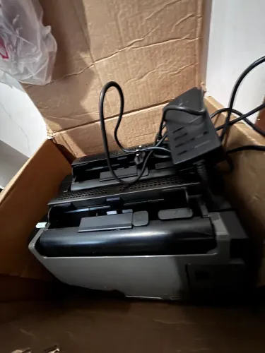 Scanner Kodak, retirada de peças 