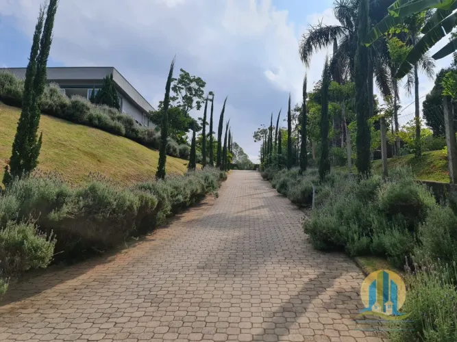 Casa à venda no bairro Vila Velha - Santana de Parnaíba/SP