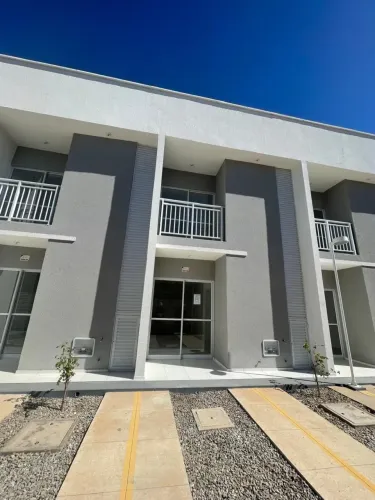 VENDO REPASSE DE CASA DUPLEX / Condomínio Clarice Lispector