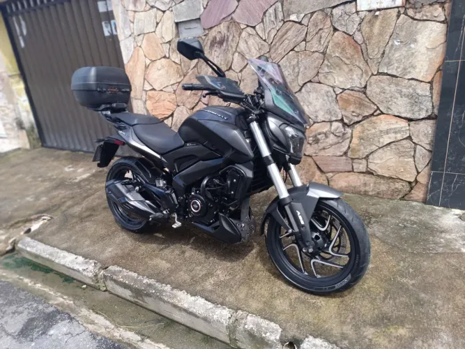 Dominar 400