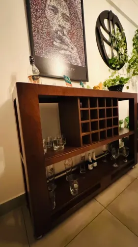Aparador / Bar moderno -