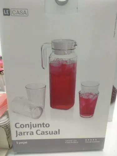 Conjunto de jarra e quatro copos de vidro novo