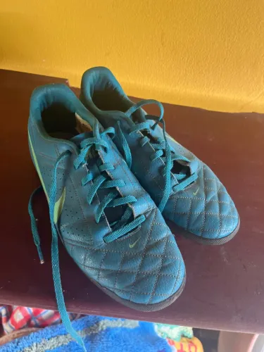Chuteira Nike 40