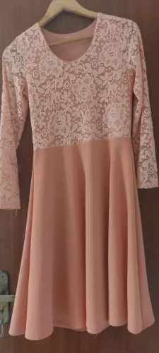Vestido de renda