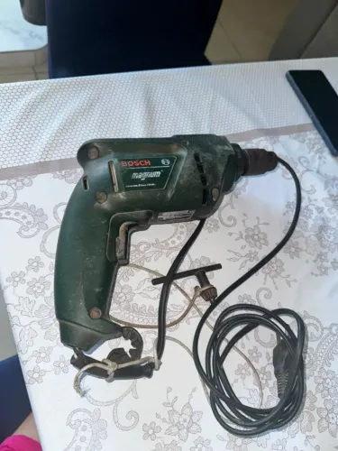 Furadeira Bosch