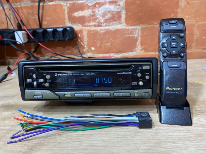 CD PLAYER DEH-536 Bluetooth (Ñ 546 836 736 DEQ 9200)