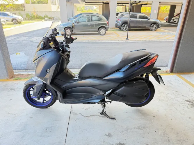 Xmax 250cc azul zerada 2023 excelente estado