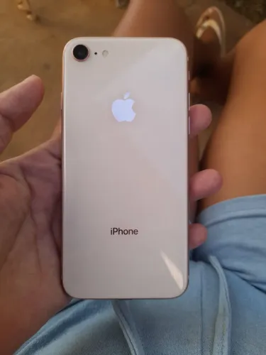 Vendo iPhone 8 normal