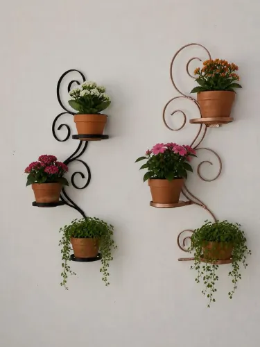 Suporte para plantas artesanal em ferro
