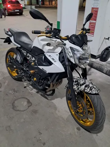 Xj6 2012N