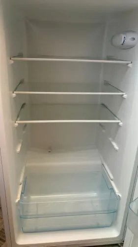 Geladeira Midea
