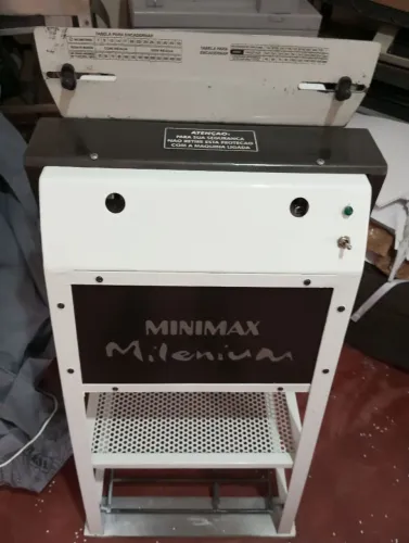 ENCADERNADORA ELÉTRICA LASSANE Mini Max Milenium Furos redondos e quadrados