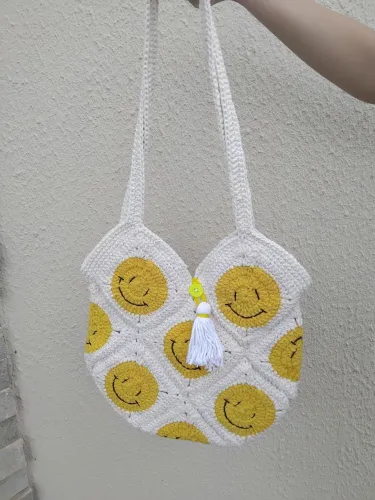 Bolsa de croche + necessaire de brinde