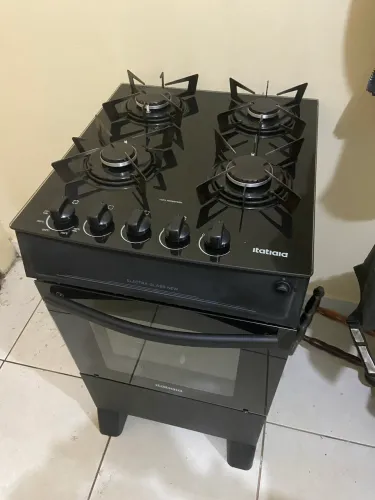 Fogão Itatiaia semi novo