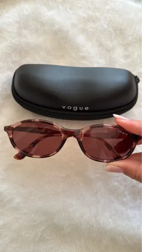 Óculos de sol | Vogue