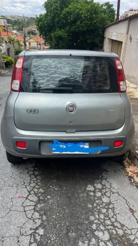 Fiat Uno Attractive 1.4 EVO Fire Flex 8V 4P 2012