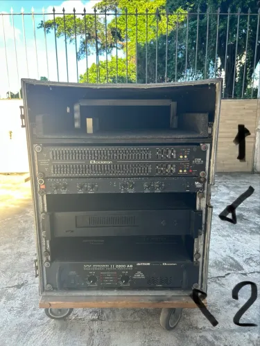 Case com periféricos de som preços na distribuição