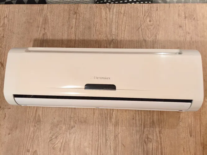 Ar Condicionado Eletrolux 12.000 BTUs