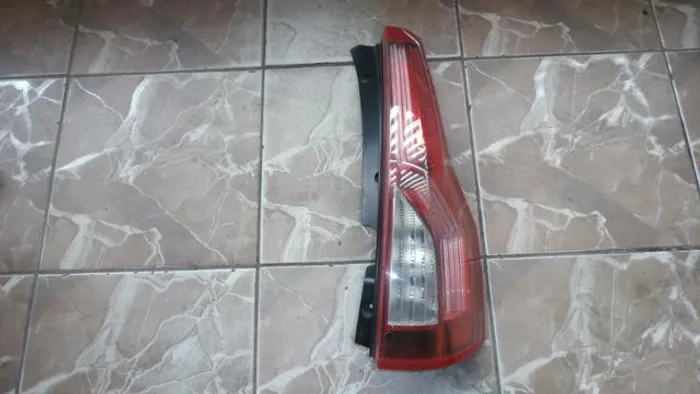 Lanterna Traseira Direita Citroen Grand C4 Picasso (Original)