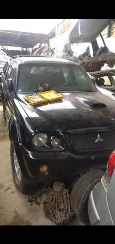 Sucata para venda de peças L200 2.5 diesel Sport/ Outdoor/ Bola