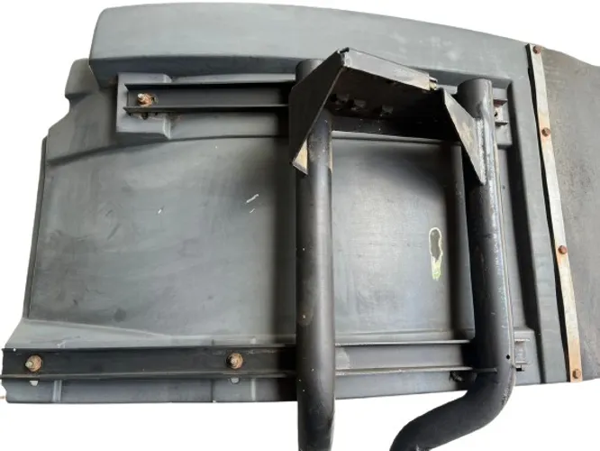 Suporte Paralama Dianteiro Direito Vw Constellation (todos)