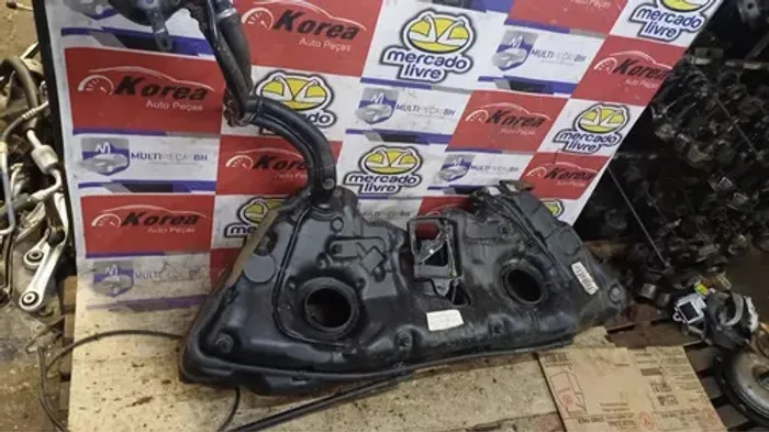 Tanque Combustível Mercedes C180 2001 / 2006