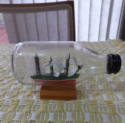 Navio em Garrafa - Decoração Vintage