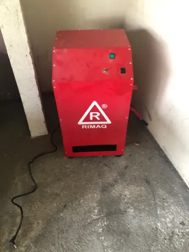 Máquina de chinelo