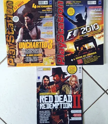 Kit 3 Revistas com detonado de Red Dead Redemption I e II - Playstation GameMaster