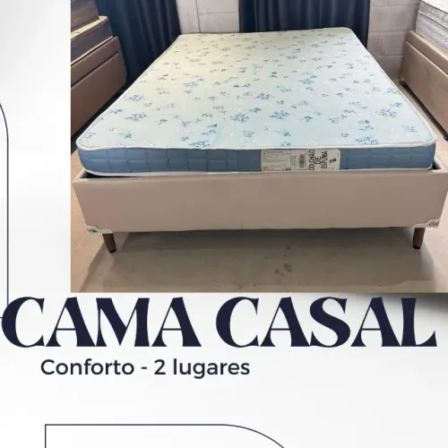 Cama de casal muito confortável 