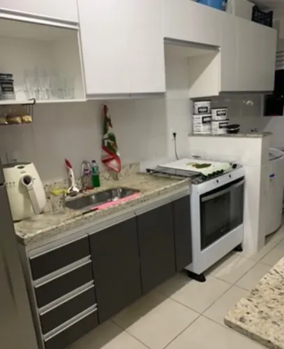 Aluguel de quarto em apartamento mobiliado