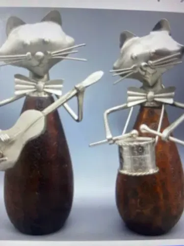 Decoração antiga gato instrumentos