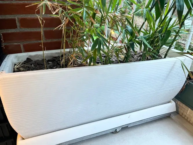 Vaso Floreira 1m comp. com rodizio de gel (com/sem plantas)