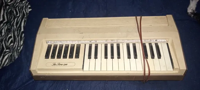 Teclado San Remo 5000