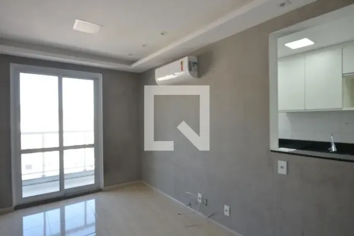 Apartamento 3 Quartos c/ Suíte, Ar condicionado total e Integração com Alexa em Madureira.