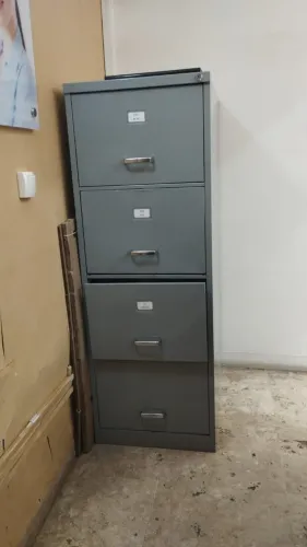 arquivo de aço com 4 gavetas 