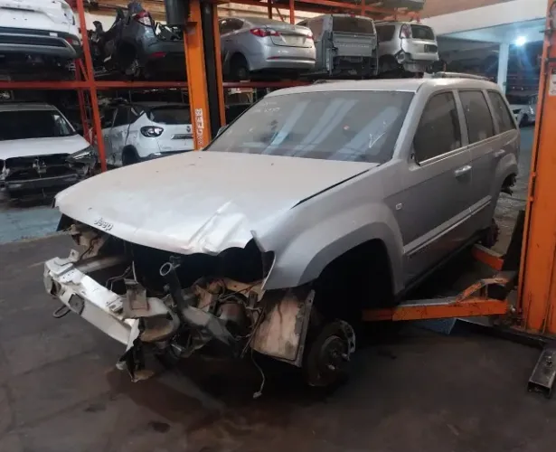 Sucata Jeep Grand Cherokee Limited 3.0 Diesel 2007 2008 2009 2010 Em Peças