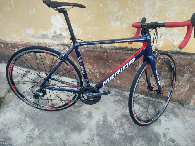 Vende-se bicicleta speed Merida escultura, tamanho 54