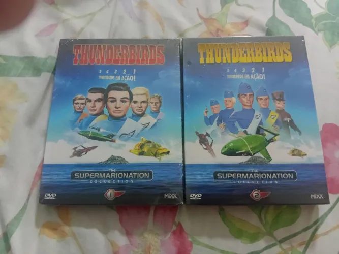Box dvds Thunderbirds