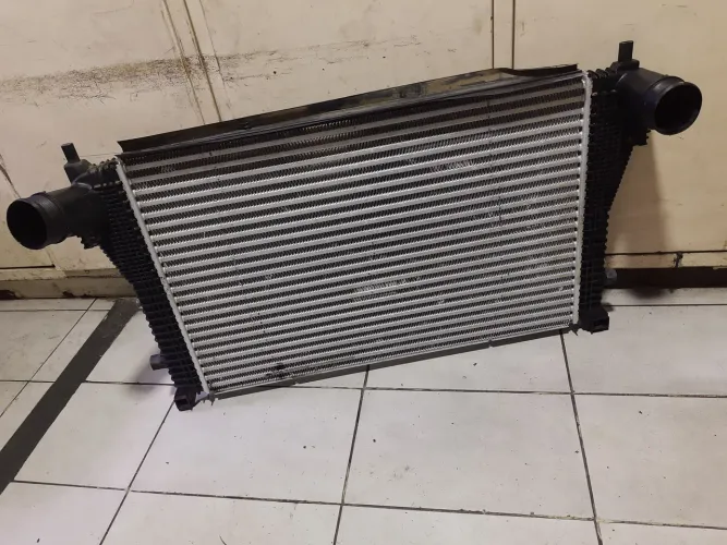 Intercooler Jetta TSI 2.0 2014