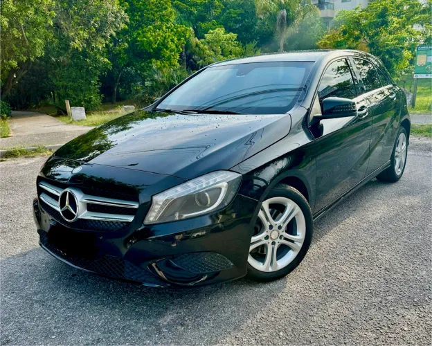 Mercedes A200 TB Style Blindada 