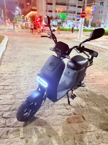 Scooter Elétrica City M12- Autopropelido BeeGreen