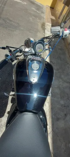 Boulevard M800/2008. Pneus novos, sem gastos adicionais.