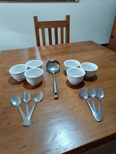 Conjunto de louça para sopa com talheres - Baixou de Preço ?