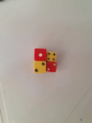 4 dados d6 