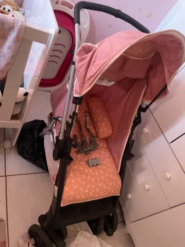 Carrinho de bebê completo